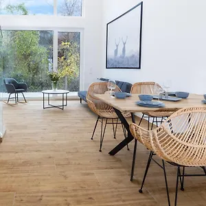 https://city-chalets-salzburg.salzburghotels.net