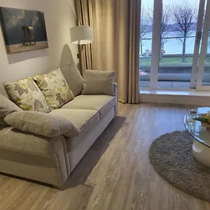 https://waterfront-apartment-406-riverside-drive-block-3.edinburghhotelsuk.org